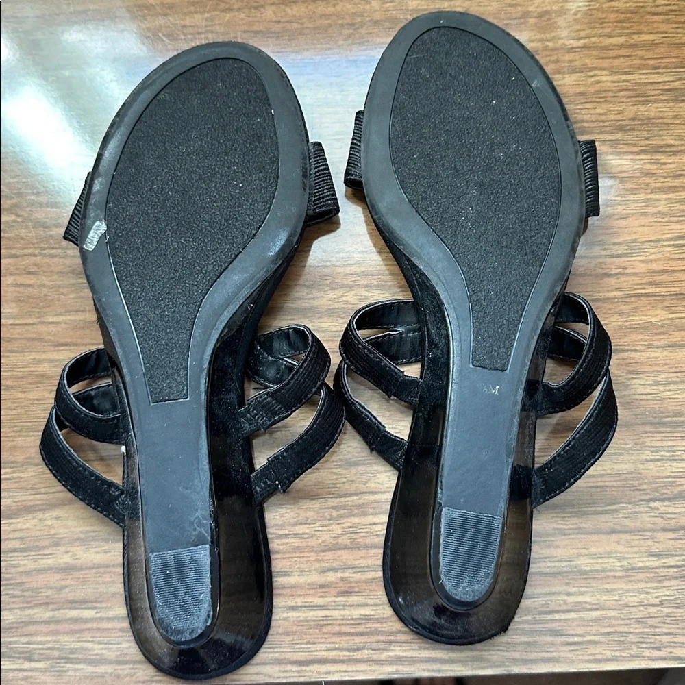 Ann Marino Black Textured Sandals - Picture 3 of 3